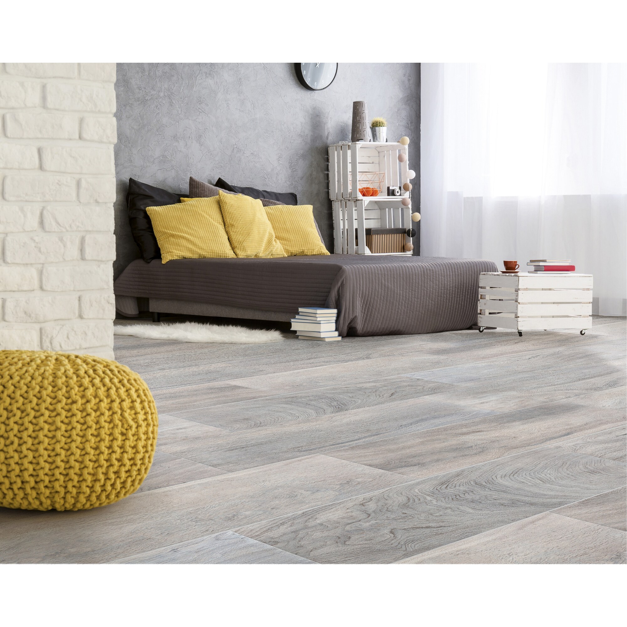 Guayacan Gris Wood Porcelain Tile